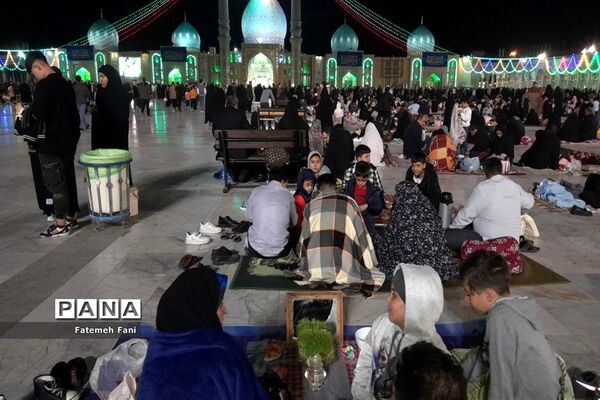 لحظات تحویل سال در مسجد مقدس جمکران