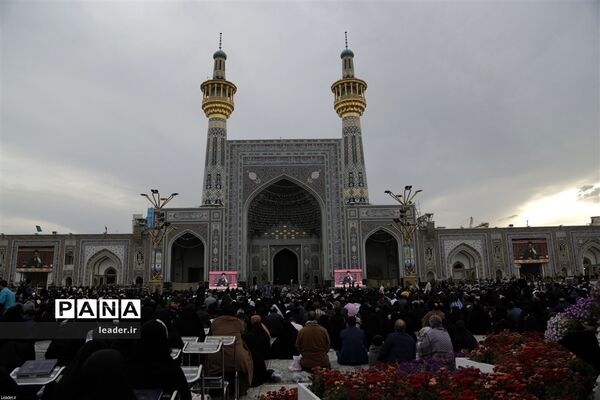 سخنرانی رهبر معظم انقلاب اسلامی در اجتماع زائران و مجاوران حرم مطهر رضوی
