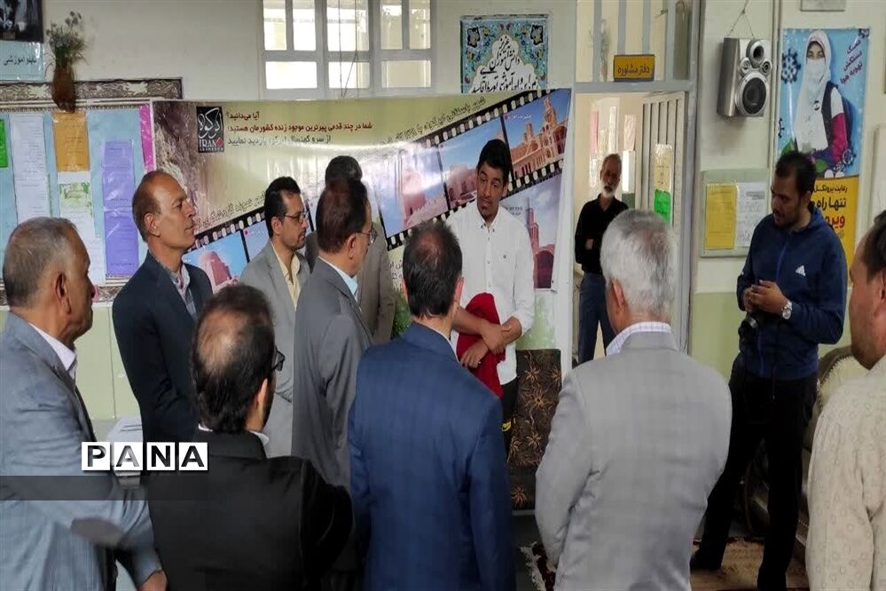 بازدید مدیرکل آموزش و پرورش استان از ستاد اسکان نوروزی ابرکوه