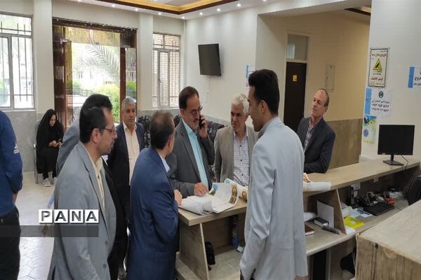 بازدید مدیرکل آموزش و پرورش استان از ستاد اسکان نوروزی ابرکوه