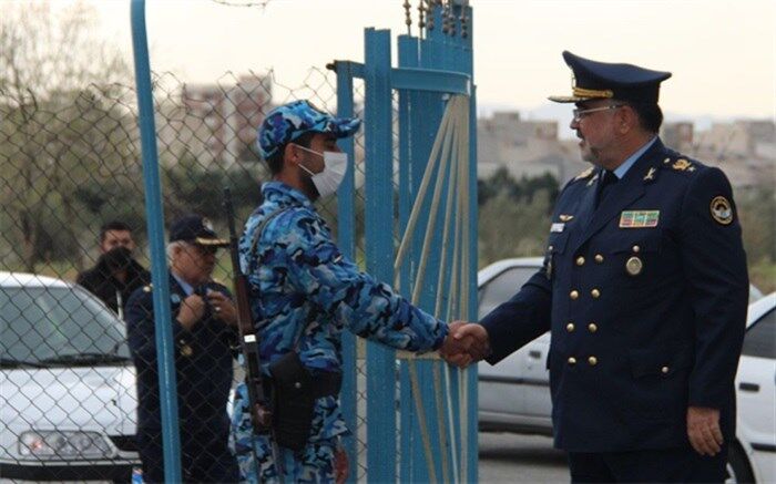 جوانان ‌مراقب فریب دشمن در فضای مجازی باشند