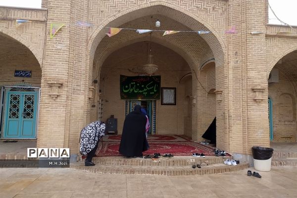 آستان مقدس امامزاده سکینه خاتون در قم