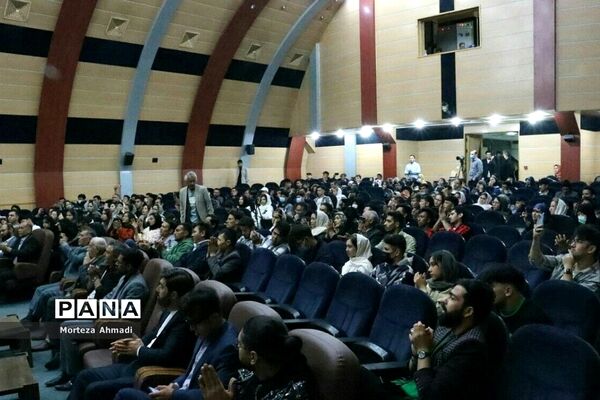 برگزاری مراسم «جهنده بالا» برای دومین بار از سوی مهاجران افغانستانی در شهرستان ری