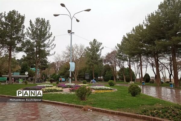 آرامگاه عطارنیشابوری