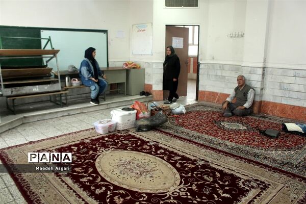 اسکان مسافران نوروزی در مدرسه امیرکبیر قم