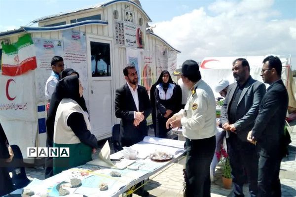 حضور معاون سیاسی، امنیتی و اجتماعی استاندار یزد در ایستگاه‌های نوروزی شهرستان ابرکوه