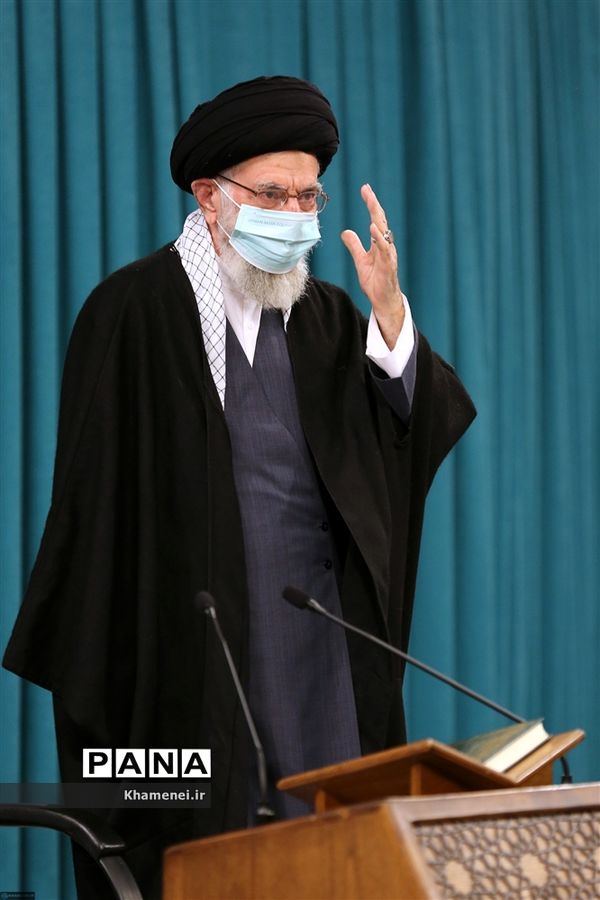 محفل انس با قرآن کریم در حضور رهبر معظم انقلاب اسلامی