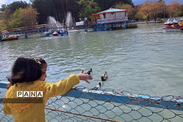 پارک آبی قنات  قَصَبه گناباد گذرگاه عبور عمیق‌ترین قنات جهان