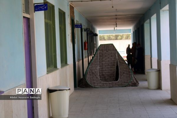 بازدید مدیرکل آموزش و پرورش استان بوشهر از  اسکان مسافران نوروزی