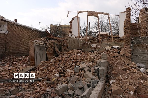 زندگی با امید در جریان است