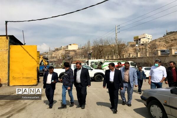 بازدید مدیران شهری و اعضا شورای اسلامی از مرکز خدمات شهری و مرکز آتش‌نشانی فیروزکوه