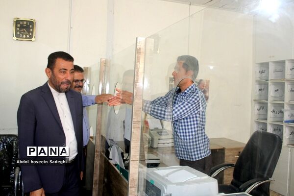 تبریک مدیرکل آموزش و پرورش استان بوشهر به کارکنان در اولین روز کاری سال جدید