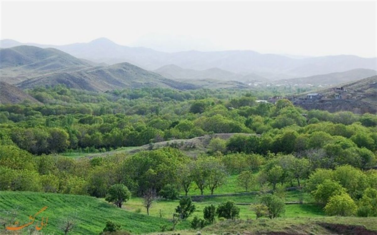 «قاهان» قم  از مناطق چهار فصل ایران