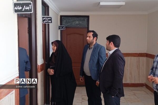 بازدید مسئولان شهری از روند اجرایی ستاد اسکان نوروزی آموزش و پرورش رودهن