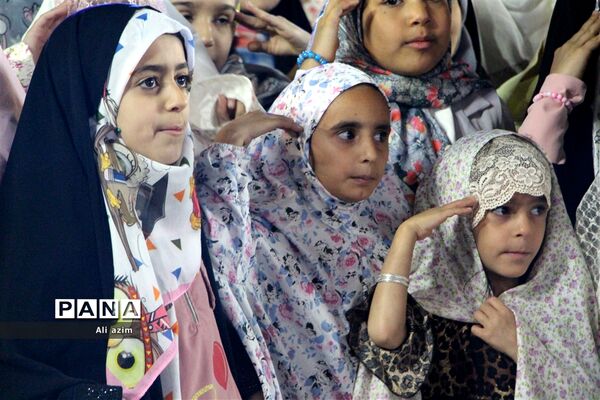 اجتماع بزرگ روزه اولی ها با حضور ابوذر روحی در دارالعباده