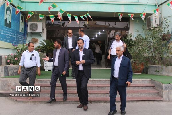محفل انس با قرآن در اداره‌کل آموزش و پرورش استان بوشهر