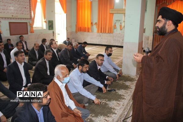 محفل انس با قرآن در اداره‌کل آموزش و پرورش استان بوشهر