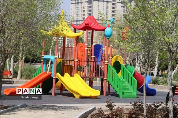 «بوستان علوی» بزرگترین پارک و شهربازی قم