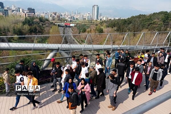 پل طبیعت، جاذبه گردشگری تهران