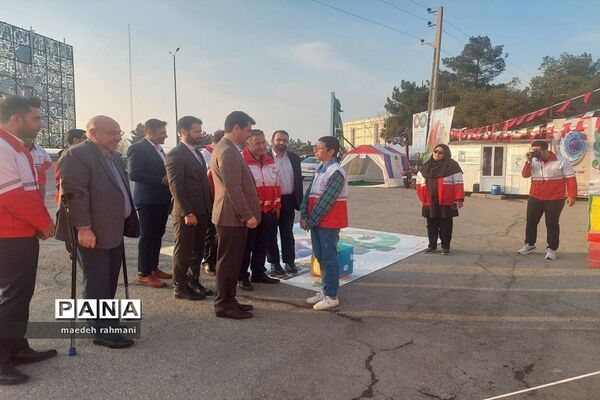 بازدید نوروزی مسئولان جمعیت هلال احمر استان تهران از پایگاه نوروزی خدمات سفر جمعیت هلال احمر شهرستان ری