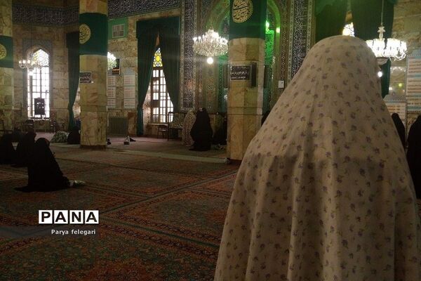 حال و هوای منتظران ظهور در مسجد جمکران شهر مقدس قم
