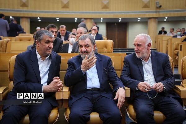 گردهمایی مدیران و کارگزاران دولت در سال جدید