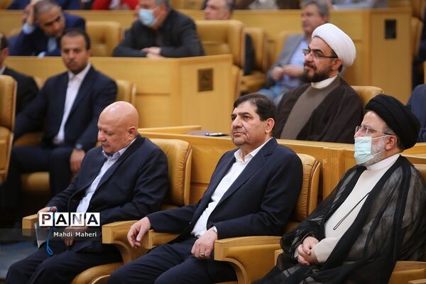 گردهمایی مدیران و کارگزاران دولت در سال جدید