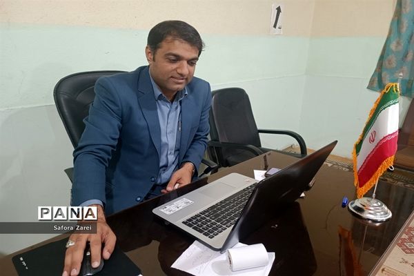 بازدید مدیرکل آموزش و پرورش و نماینده مردم شیراز در مجلس شورای اسلامی از ستاد اسکان مسافران نوروزی ناحیه چهار شیراز