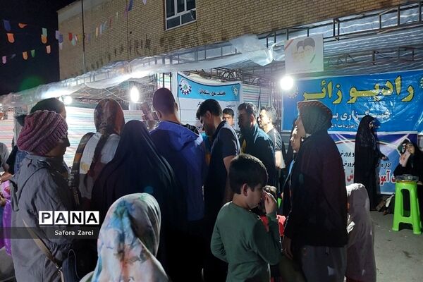 بازدید مدیرکل آموزش و پرورش و نماینده مردم شیراز در مجلس شورای اسلامی از ستاد اسکان مسافران نوروزی ناحیه چهار شیراز
