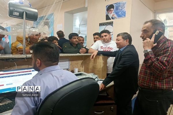 بازدید مدیرکل آموزش و پرورش و نماینده مردم شیراز در مجلس شورای اسلامی از ستاد اسکان مسافران نوروزی ناحیه چهار شیراز
