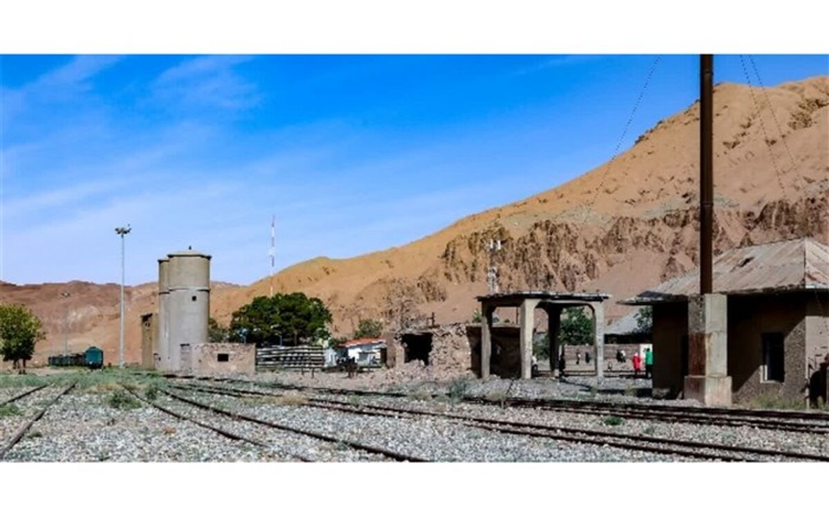 راه‌آهن بنکوه، ایستگاهی متروکه در گرمسار / فیلم