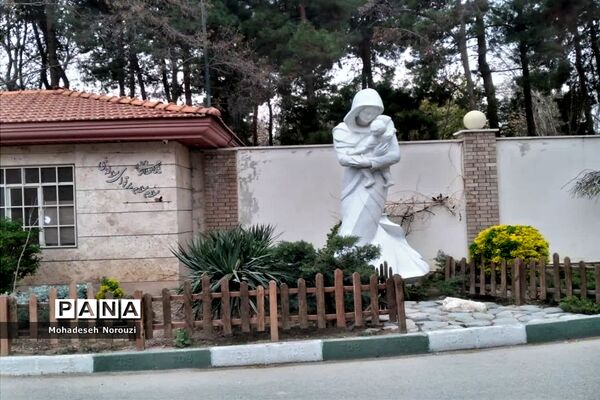 طبیعت بهاری بوستان شهید چمران شهرستان کرج