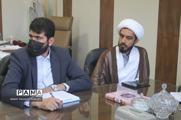 جلسه هماهنگی ارزیابی شاخص‌های سند تحول بنیادین آموزش و پرورش استان بوشهر