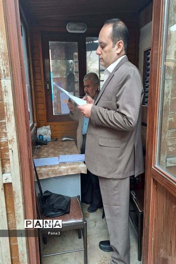 بازدید نظارتی مدیر آموزش ‌و پرورش منطقه ۳ تهران از ستاد اسکان نوروزی این منطقه