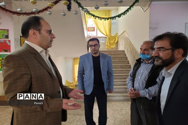 بازدید نظارتی مدیر آموزش ‌و پرورش منطقه ۳ تهران از ستاد اسکان نوروزی این منطقه