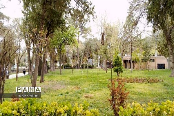 آرامگاه خیام نیشابوری در نیشابور