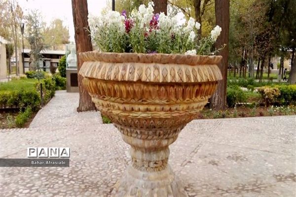 آرامگاه خیام نیشابوری در نیشابور