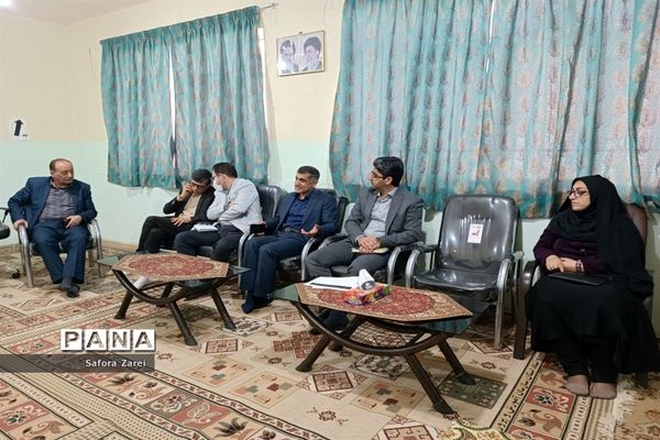 بازدید کارشناسان معاونت گردشگری استانداری فارس از ستاد اسکان مسافران نوروزی ناحیه چهار شیراز