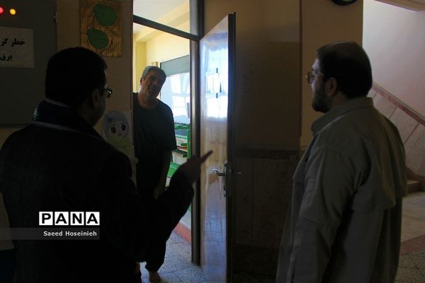 تکریم زائران نوروزی توسط مسئولان سازمان دانش‌آموزی