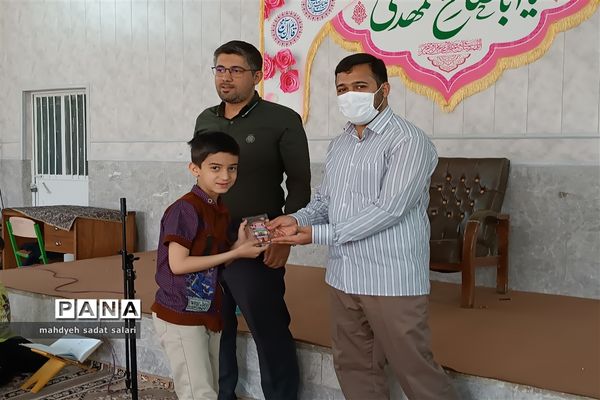 محفل قرآنی  ماه مبارک رمضان در دبستان پاسداران ناحیه یک یزد