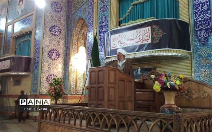 کسی که تقوا پیشه می‌کند، مقام والاتری نزد خداوند خواهد داشت