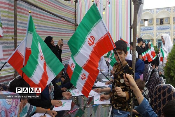 برگزاری پویش پرچم به مناسبت ۱۲ فروردین  در شهرستان پیشوا
