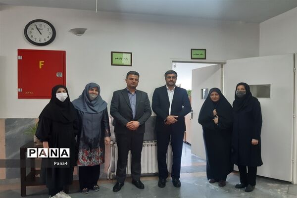 بازدید مدیر آموزش و پرورش منطقه ۴ از اردوهای مطالعاتی دانش‌آموزان