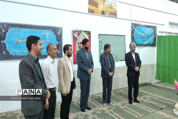 اجرای طرح جهادگران تکریم توسط دانش‌آموزان پیشتاز مهریزی