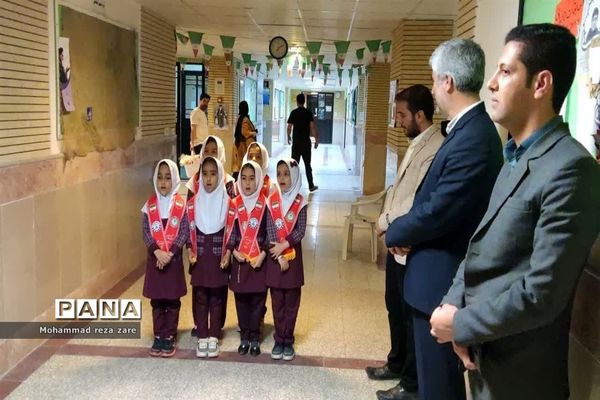 اجرای طرح جهادگران تکریم توسط دانش‌آموزان پیشتاز مهریزی