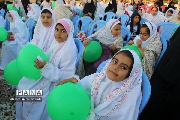جشن دانش‌آموزان روزه اولی در بوشهر