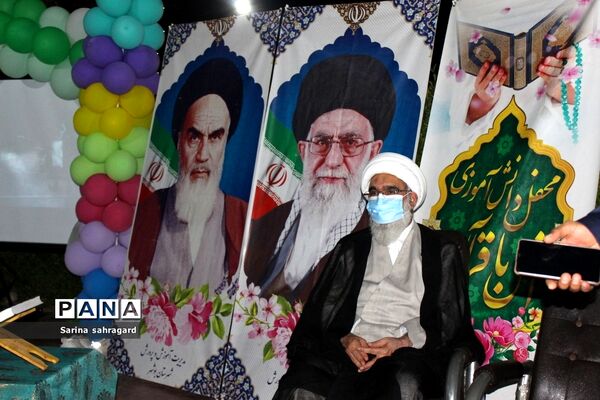 جشن دانش‌آموزان روزه اولی در بوشهر