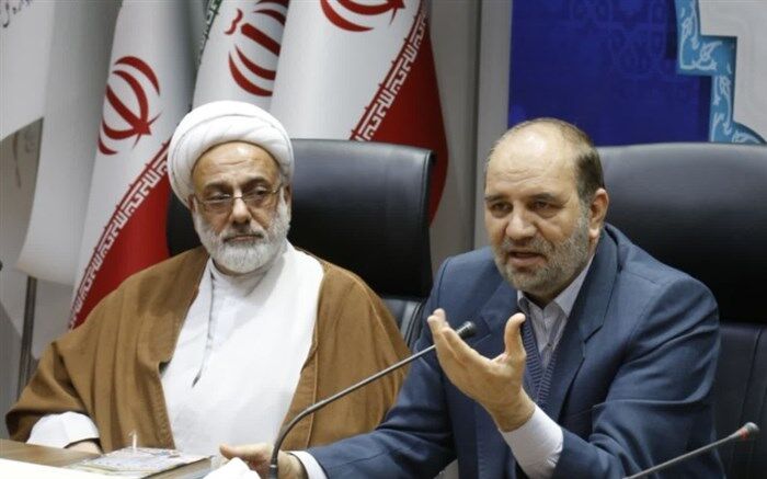 معلمان نقش مهمی در اجرای فرمان جهاد تبیین دارند
