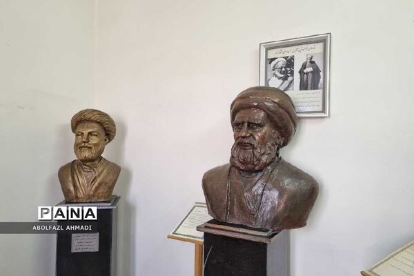 موزه مفاخر صندوقچه‌ کوچکی از افتخار آفرینان و بزرگان اراک