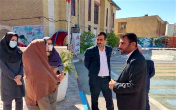 ماه رمضان فرصتی است تا با برگزاری محافل قرآنی نسل نوجوان را با آموزه‌های دینی آشنا کنیم